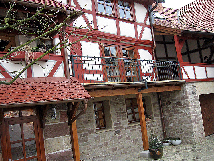 Schlosserei Groß - Balkonkonstruktionen